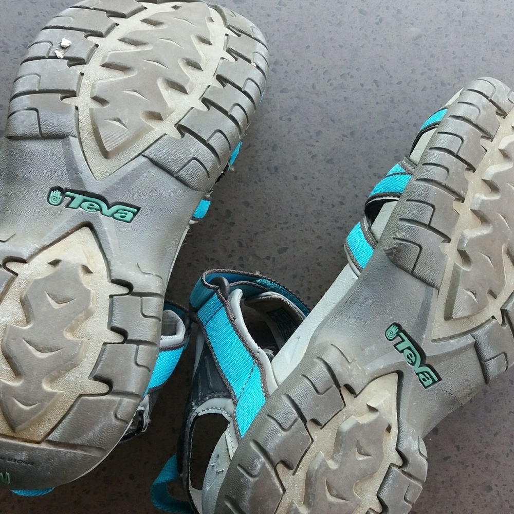 TEVA Tirra sandals size 7.5 teal blue VG Eucond.